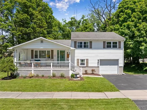 325 Putnam St, Waterville, NY 13480