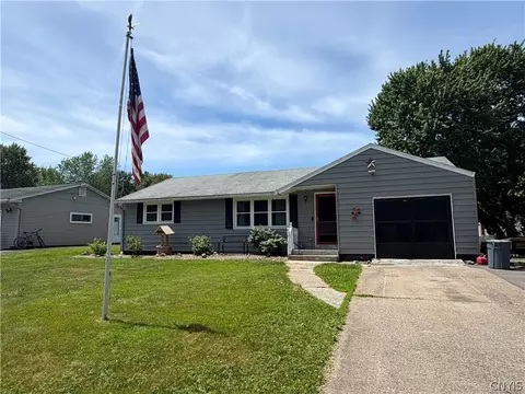 109 Lena Ter, Syracuse, NY 13212
