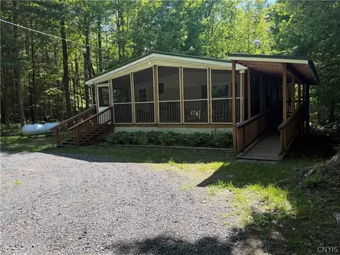 8020 Sand Pond Rd, Glenfield, NY 13343