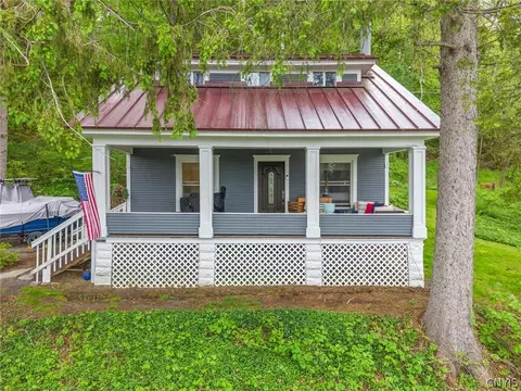 2417 Onativia Rd, Lafayette, NY 13084