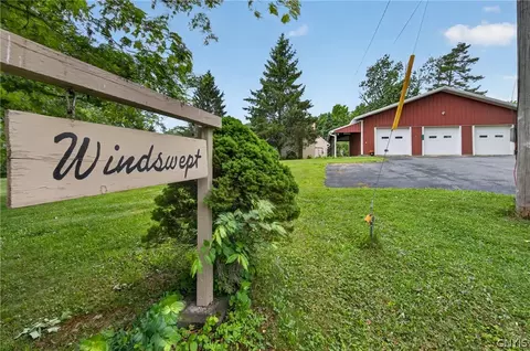 1229 Matson Rd, Tully, NY 13159