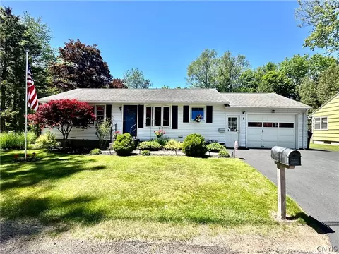 4 Cedar St, Whitestown, NY 13424