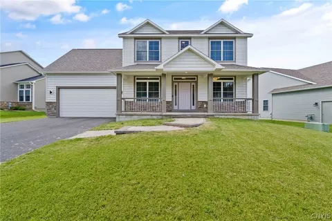 3429 Tall Tree Ln, Lysander, NY 13027