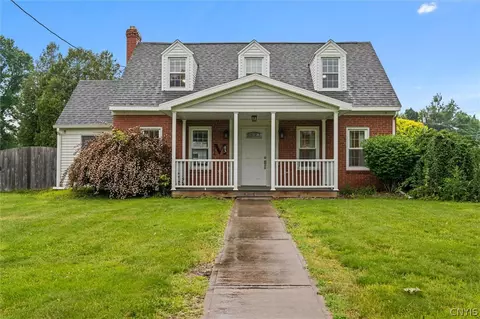 43 State St, Oneida, NY 13421