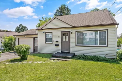1808 Caleb Ave, Syracuse, NY 13206