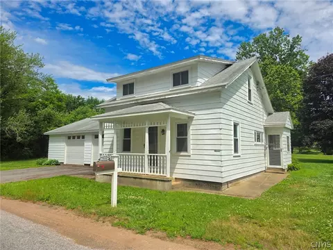 7884 Kimball Rd, Vienna, NY 13308