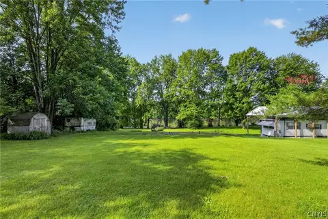 1680 Carley Dr, Conquest, NY 13140