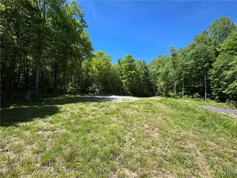 7702 Hiawatha Lake Rd, Greig, NY 13343