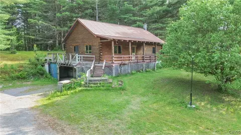 7746 Number Four Rd, New Bremen, NY 13367
