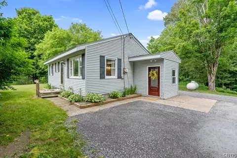 192 Richardson Rd, Parish, NY 13131