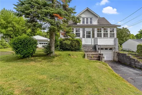 134 Armstrong Rd, Geddes, NY 13209