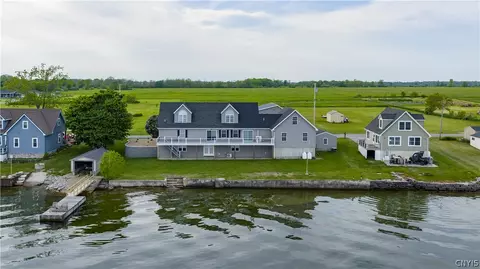 28008 Stony Point Rd, Cape Vincent, NY 13618