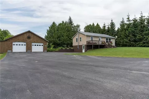 4572 Flat Rock Rd, Lowville, NY 13367
