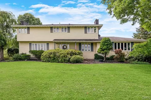 3977-3990 Maider Rd, Clay, NY 13041