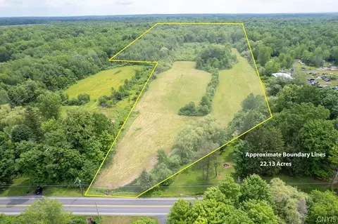 1 St, Volney, NY 13069