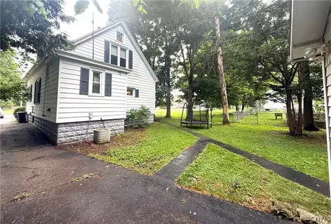Exterior - 23 State St, Oneida, NY 13421 photo 1 of 2