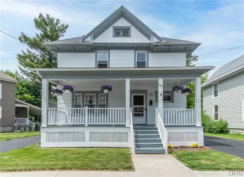 337 Flower Ave E, Watertown, NY 13601