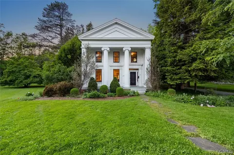 76 College St, Kirkland, NY 13323