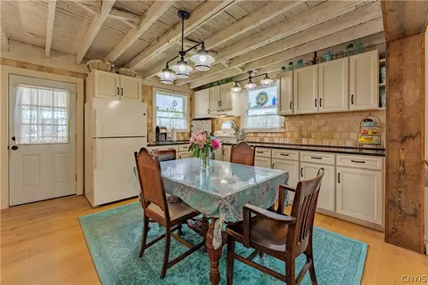 Kitchen - 8806 State Route 5, Chittenango, NY 13037 photo 2 of 3