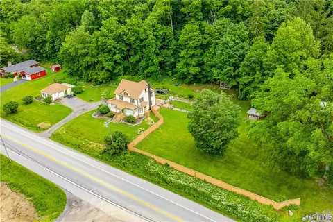View/Area - 8806 State Route 5, Chittenango, NY 13037 photo 2 of 3