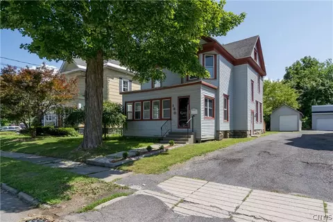 180 Park Ave, Watertown, NY 13601