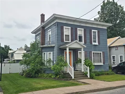 31 Union St, Camden, NY 13316