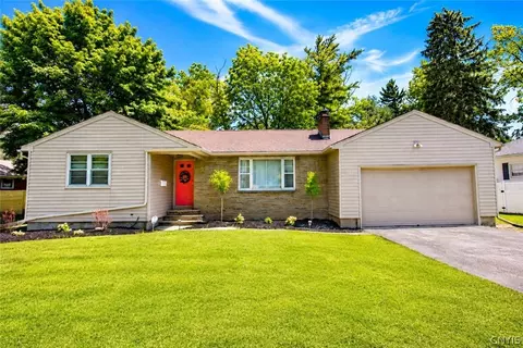 1330 Meadowbrook Dr, Syracuse, NY 13224