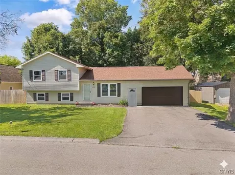 103 Midland Ave, East Syracuse, NY 13057