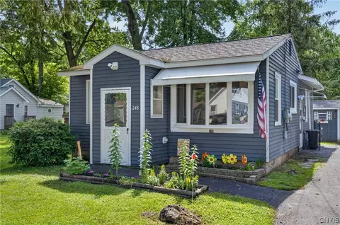 248 Esther St, Minoa, NY 13116