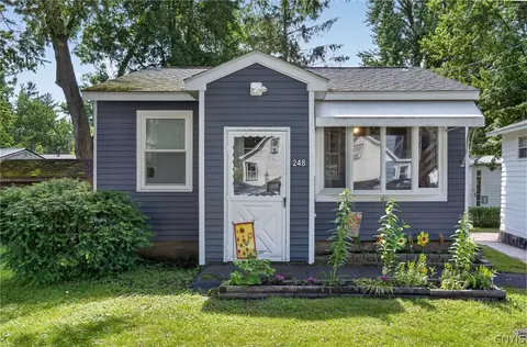 248 Esther St, Minoa, NY 13116