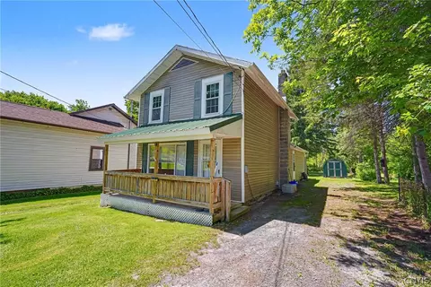 227 1st St, Breesport, NY 14816