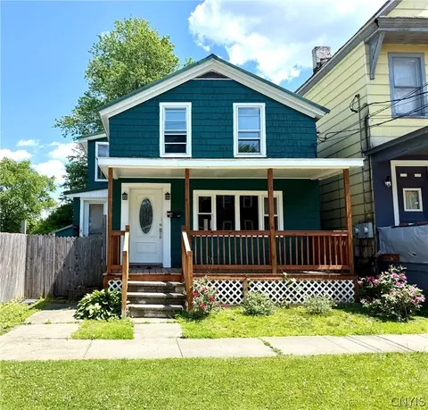 701 Saratoga St, Utica, NY 13502
