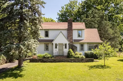 105 Guilford Rd, Syracuse, NY 13224