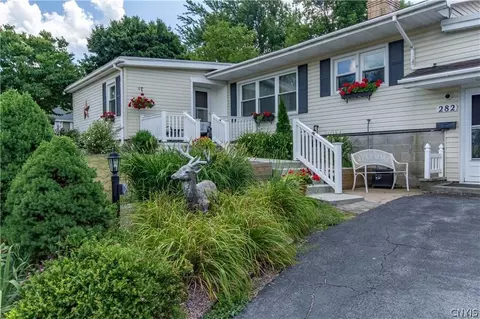 282 Thompson Blvd, Watertown, NY 13601