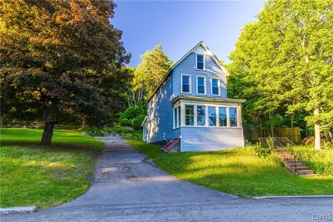 36 Milligan St, Little Falls, NY 13365