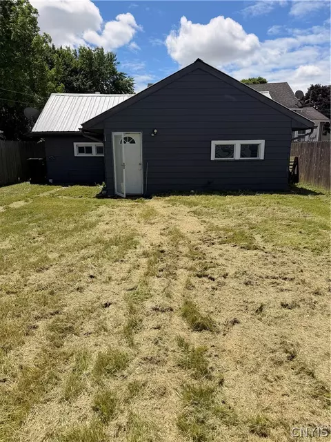 181 Martin St, Syracuse, NY 13208