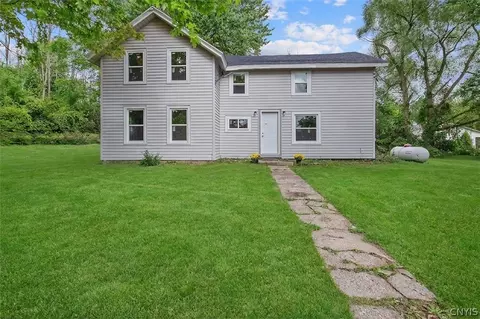 3148 Pompey Center Rd, Manlius, NY 13104