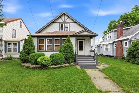 1206 Schuyler St, Rome, NY 13440