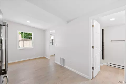 Entry Way - 69 Larned Rd, Schroeppel, NY 13132 photo 5 of 6