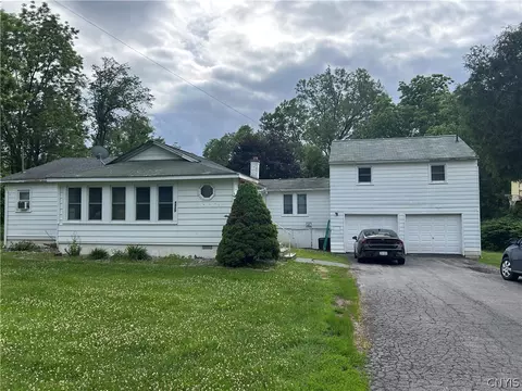 4825 Cedarvale Rd, Onondaga, NY 13215
