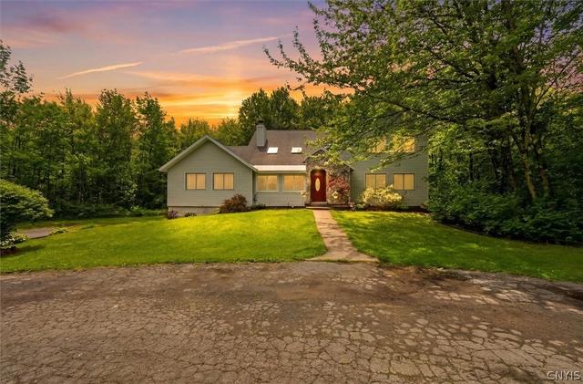 10386 Miller Rd, Marcy, NY 13403
