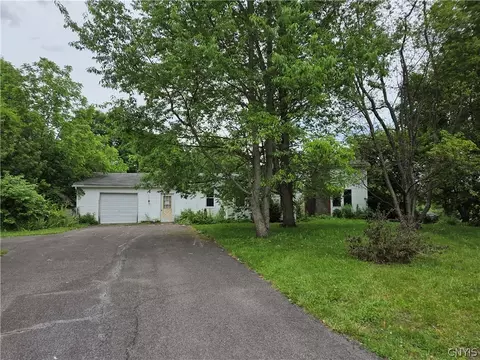3348 County Route 176, Scriba, NY 13126