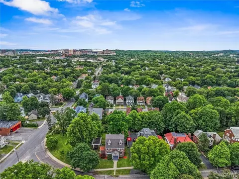 View/Area - 105 Summit Ave, Syracuse, NY 13207 photo 1 of 2