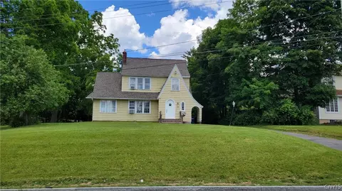 3202 W Genesee St, Geddes, NY 13219