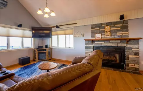 Living - 158 Joe Fultz Blvd, Scriba, NY 13126 photo 5 of 5