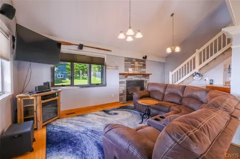 Living - 158 Joe Fultz Blvd, Scriba, NY 13126 photo 1 of 5