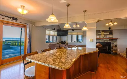 Kitchen - 158 Joe Fultz Blvd, Scriba, NY 13126 photo 3 of 5
