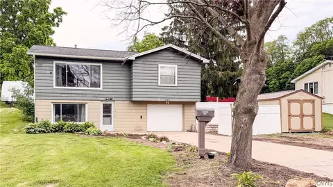 123 Lawrence St, Oswego, NY 13126