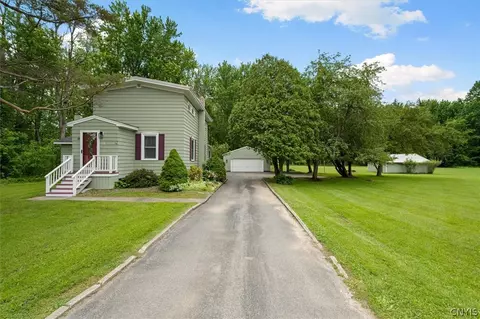 50 E 2nd St, Oneida, NY 13421