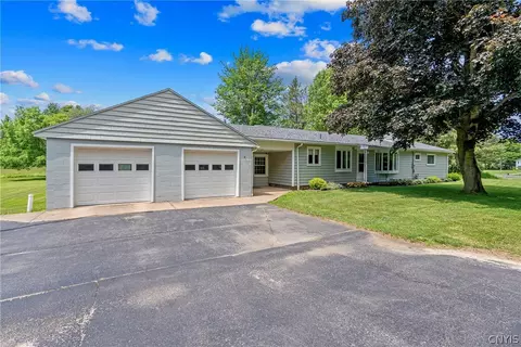859-885 Dutch Ridge Rd, Scriba, NY 13126